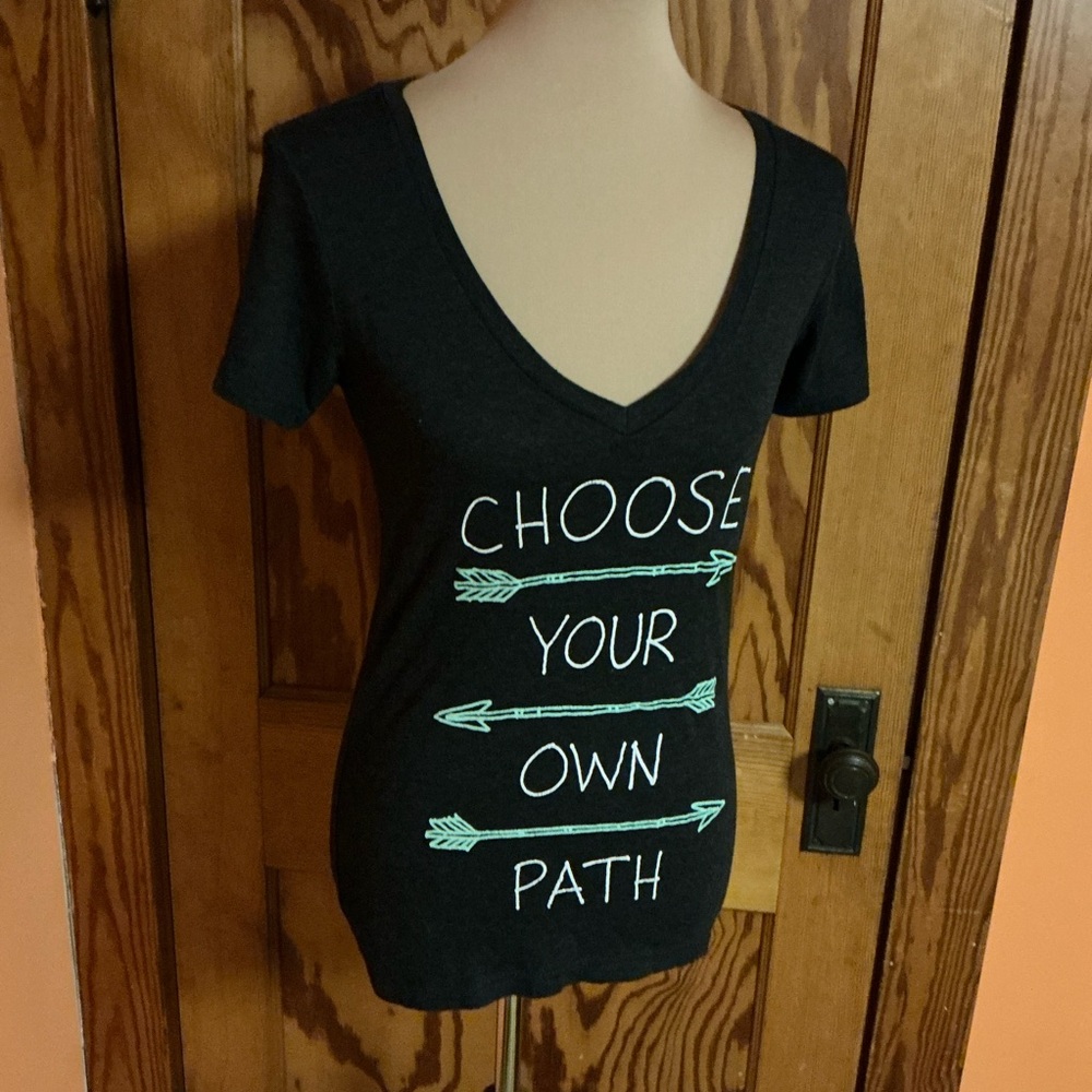 Empyre Choose your own Path Graphic V neck Tshirt - Picture 7 of 10